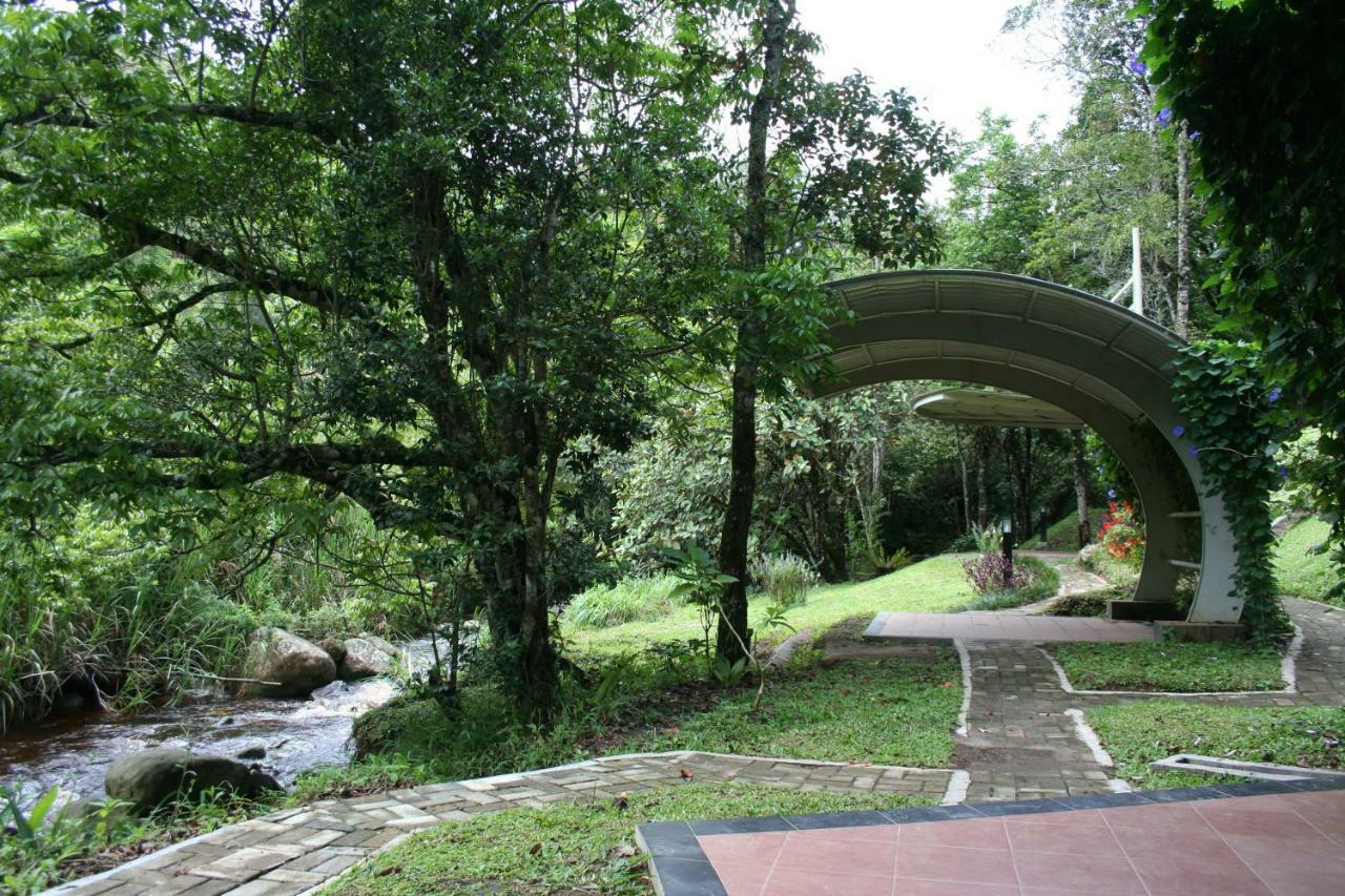 Taman Simalem Resort Tongging Exteriér fotografie