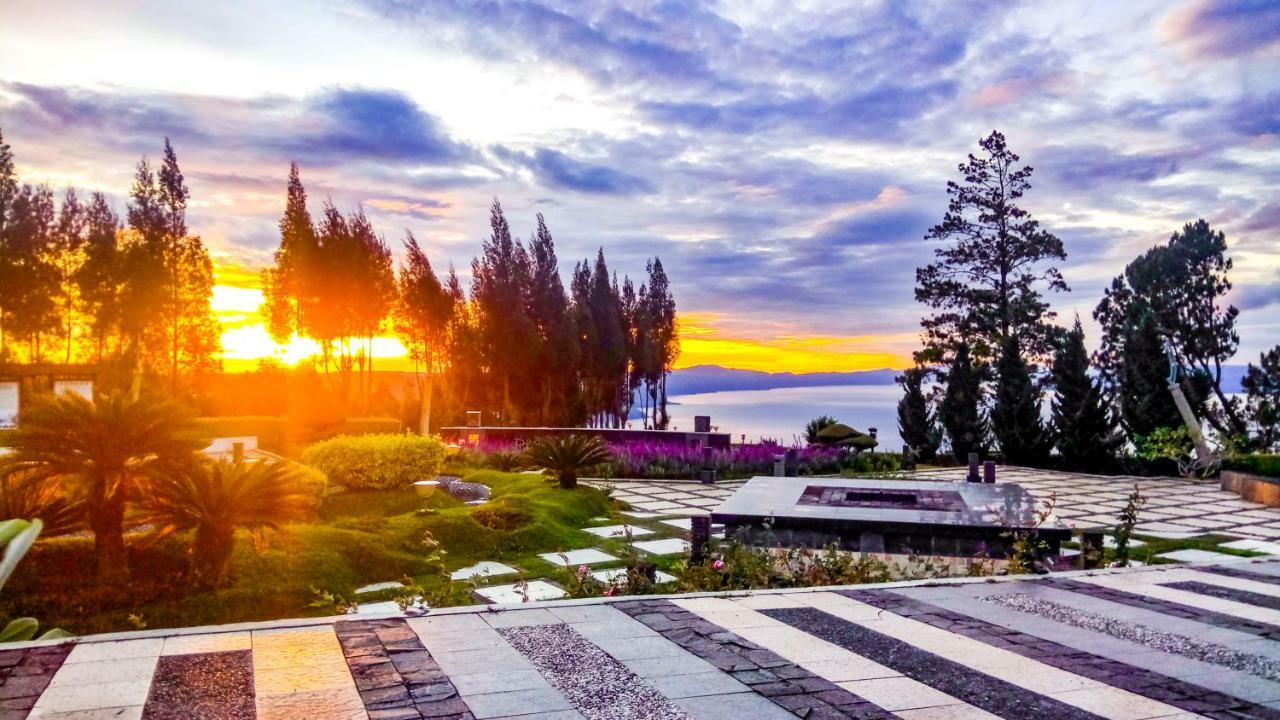 Taman Simalem Resort Tongging Exteriér fotografie